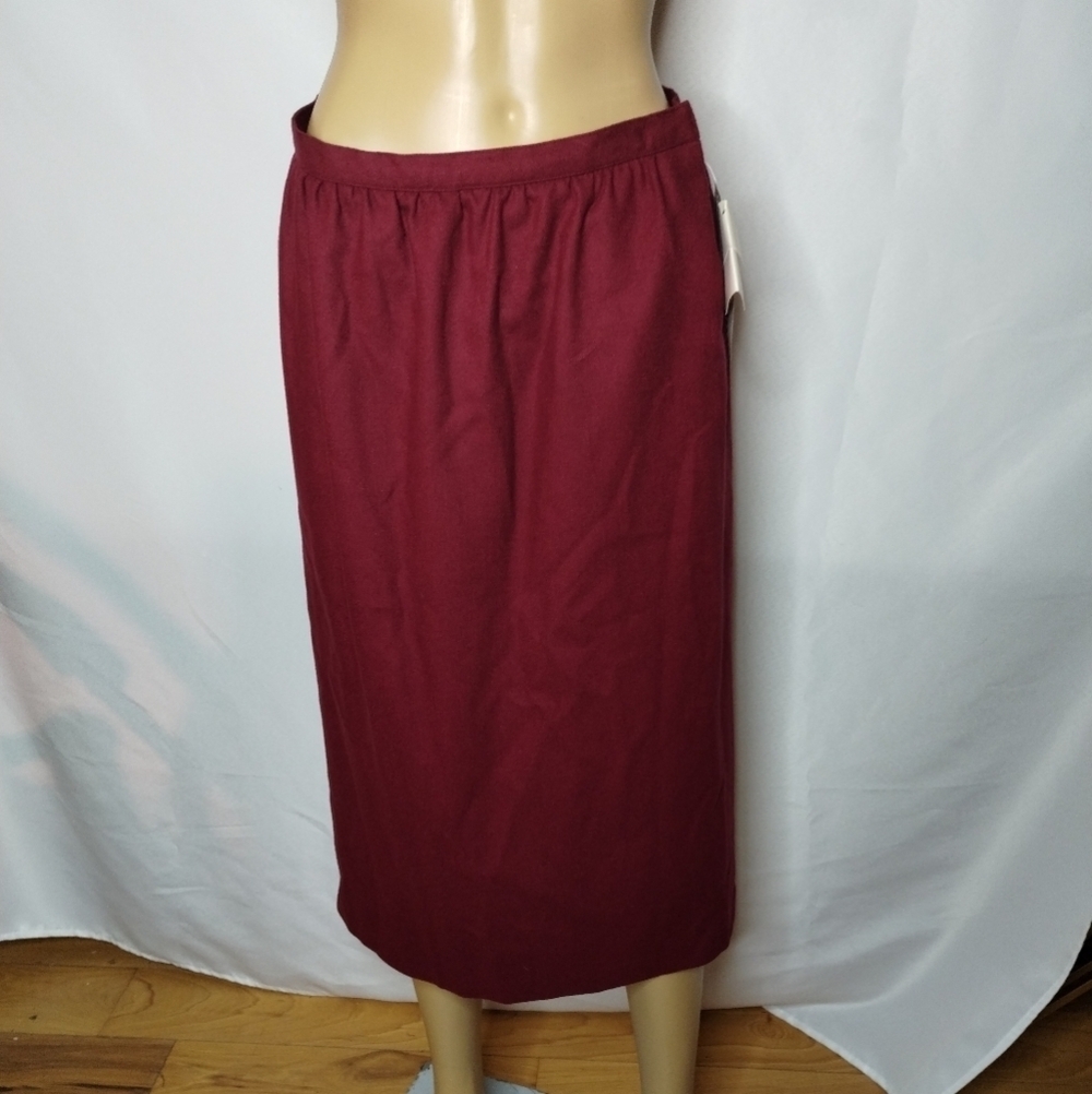 NWT Country Suburbans women's size 14 skirt